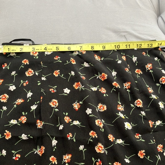 Floral skirt - Picture 6 of 8